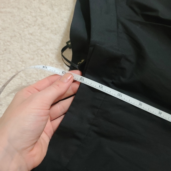 Massimo Dutti High-waist Pleated Black Trousers - Picture 4 of 8